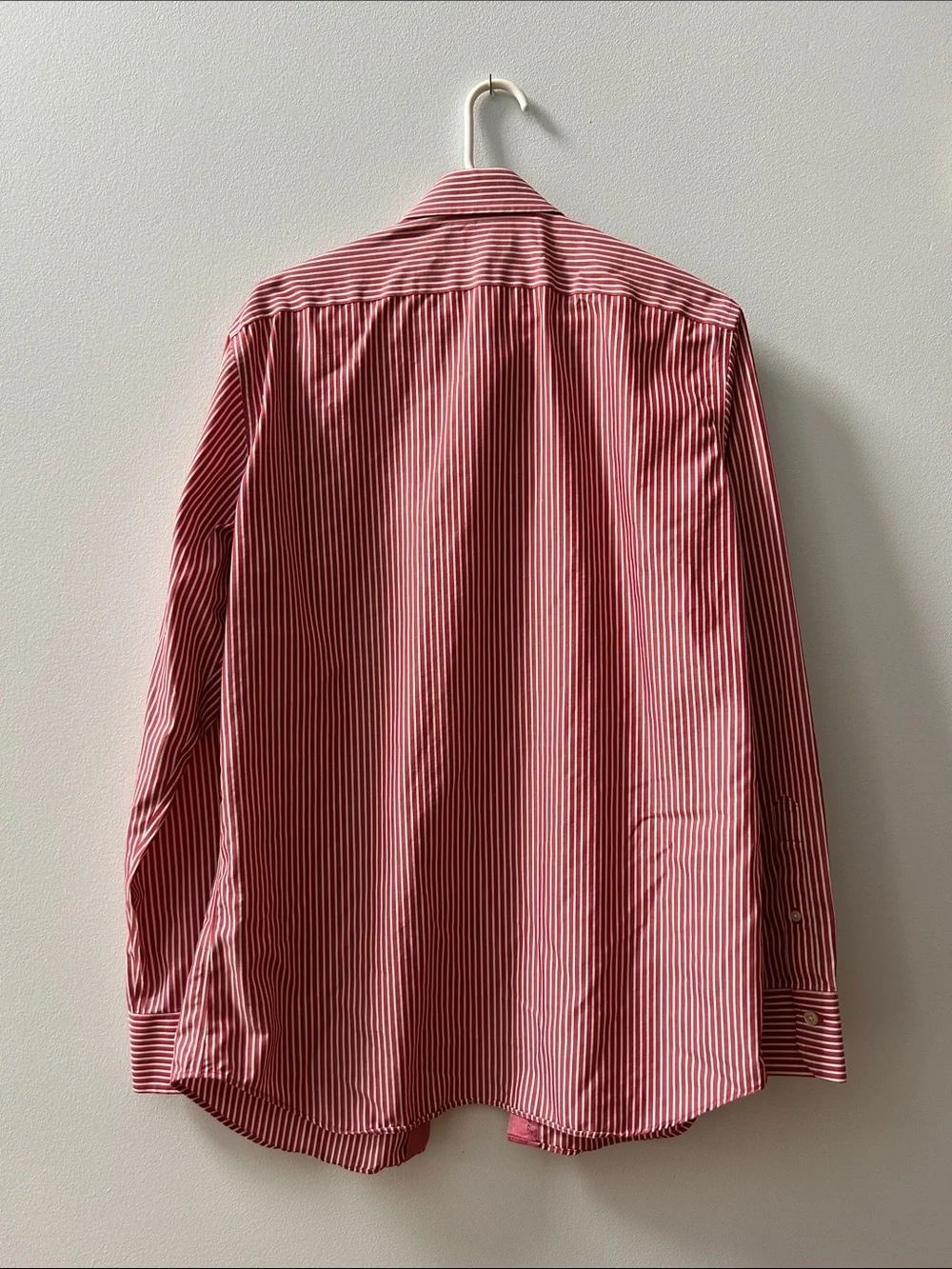 Men’s Banana Republic Red and White Striped Dress Shirt
